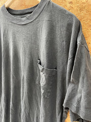 Vintage 90s thrahed & distressed God bless union people America pocket single stitch black t shirt s