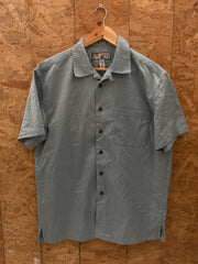 Vintage Y2K rayon pastel blue embroidered Hawaiian shirt size M by Caribbean Joe