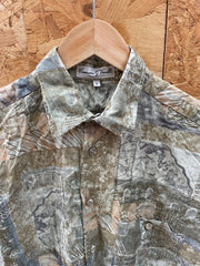 Vintage 90s ugly abstract shapes grungy green scrapbook pattern long sleeve shirt size small