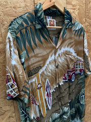 Vintage 90s rayon beach surfer scene pattern Hawaiian shirt size large