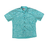 Vintage Hilo Hattie Men's Size L Light Blue Floral Button-Down Hawaiian Surf Shirt