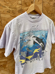 Vintage 90s SeaWorld Whale Graphic Single Stitch Off -White T-Shirt M