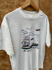 Vintage 90s Hanes L Single Stitch T-Shirt Caribbean Map Graphic White