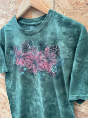 Vintage The Mountain M Green Tie-Dye Floral Poinsettia T-Shirt