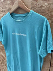 Vintage Y2K Quiksilver Men's Surf Skate T-Shirt Medium Teal Graphic