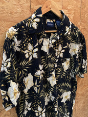 Vintage Y2K black magnolia hibiscus pattern rayon Hawaiian shirt size large