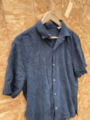 Vintage 90s Tommy Bahama 100% silk charcoal black wiith stunning embroidery Hawaiian beach shirt siz