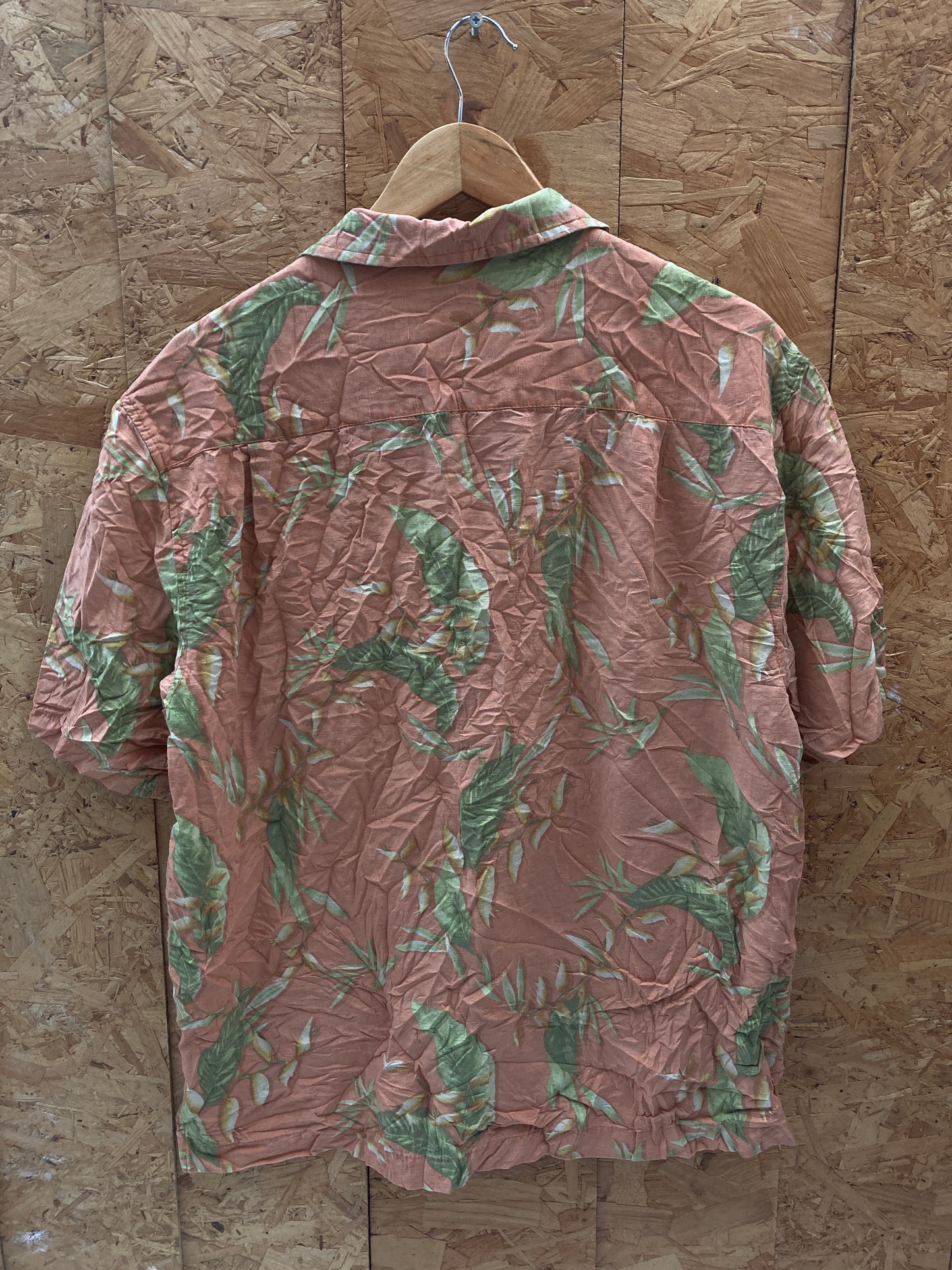 Vintage 90s 100% silk pink green hibiscus pattern Hawaiian shirt size large