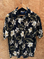 Vintage Y2K black magnolia hibiscus pattern rayon Hawaiian shirt size large
