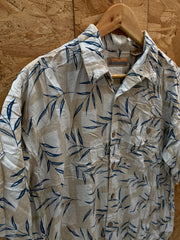 Vintage 90s 100% silk beige grey bamboo pattern Hawaiian shirt size large