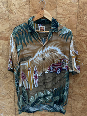 Vintage 90s rayon beach surfer scene pattern Hawaiian shirt size large