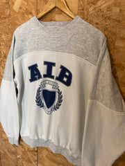 Vintage 90s white grey AIB Des Moines Iowa USA crew neck sweater size medium