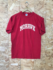 Vintage 90s Mohawk number 12 funny souvenir quirky college team red USA t-shirt size small