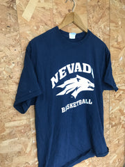 Vintage 90s Nevada Basketball team college varsity souvenir USA navy blue t-shirt size large