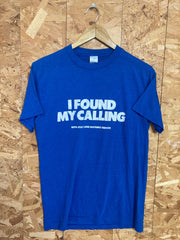 Vintage 80s quirky ‘I found my calling’ USA blue single stitch t-shirt size small