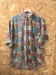 Vintage 90s ugly faded pastel colour paisley patchwork abstract pattern light brown green short sleeve shirt size XL