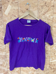Vintage 90s purple embroidered spell out Hawaii USA souvenir t shirt size small