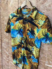 Vintage 90s Hawaiian shirt yellow blue palms beach scene soft rayon size XS