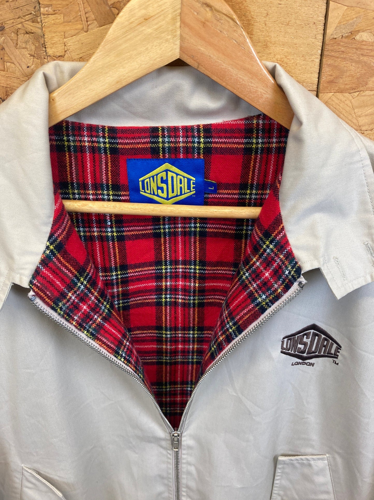 Vintage Y2K MOD soul skin punk tartan inner British made Harrington beige jacket by Lonsdale size la