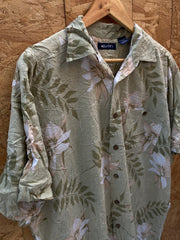Vintage 90s pastel green beige viscose hibiscus pattern Hawaiian shirt size L