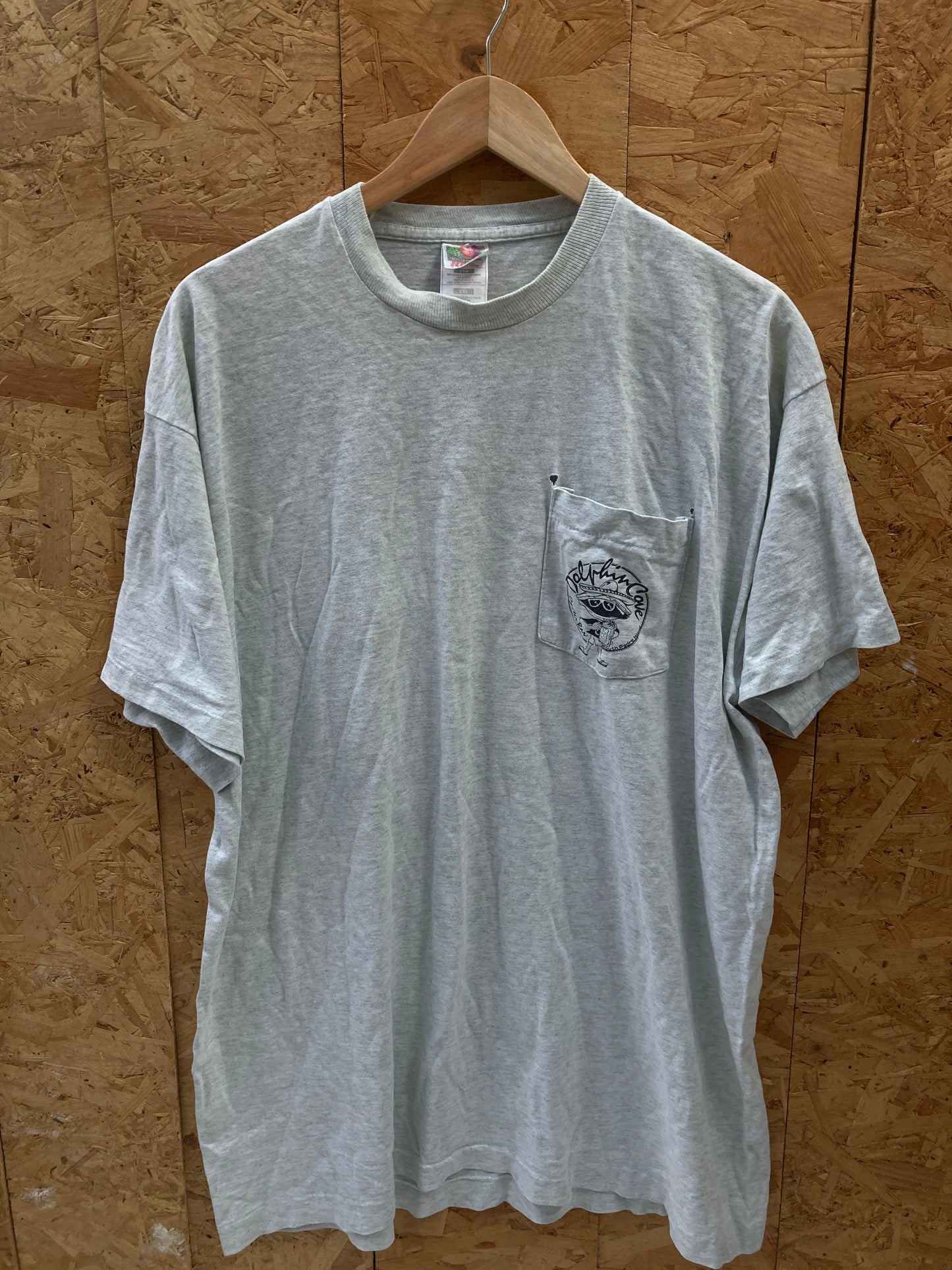 Vintage 90s Dolphin Cove Oyster Bar single stitch grey pocket t-shirt size XXL