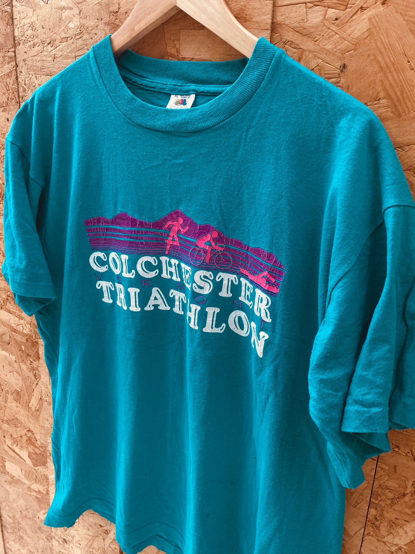 Vintage 90s Colchester Triathlon USA single stitch souvenir turquoise tshirt  XL