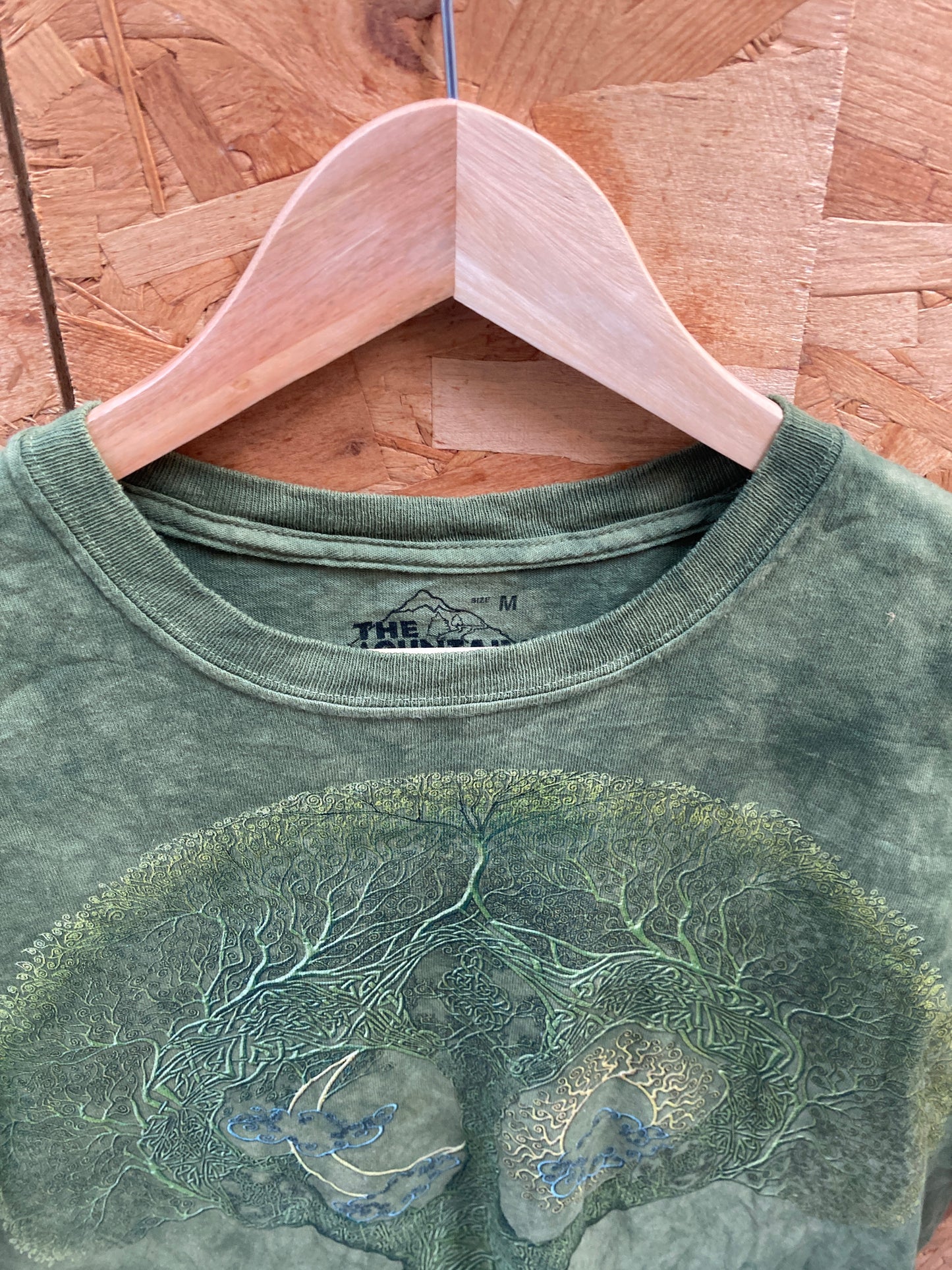 Vintage 90s The Mountain USA grungy green wisdom tree tie dye t-shirt size M