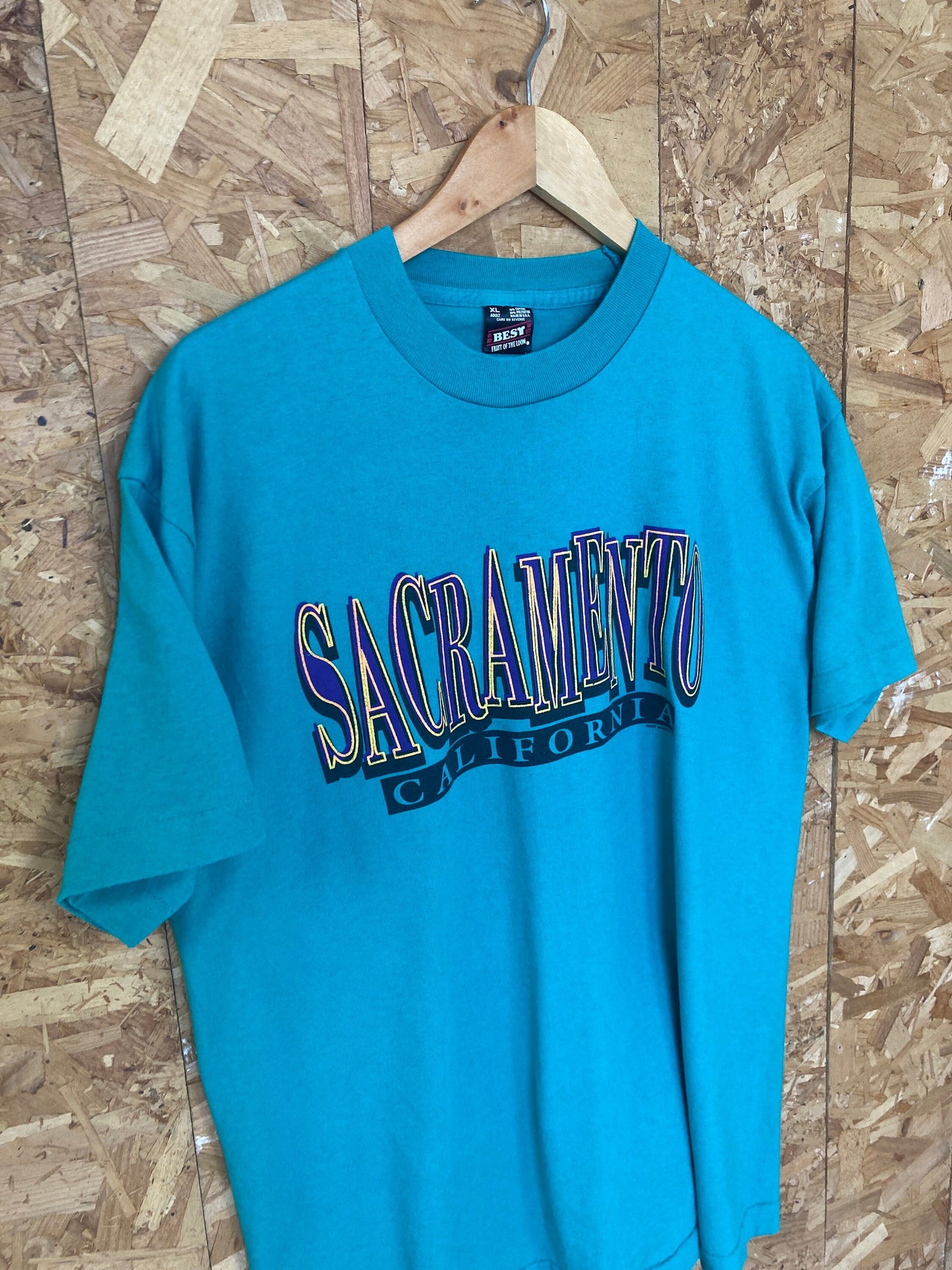 Vintage 80s turquoise green Sacramento USA souvenir single stitch t-shirt size XL