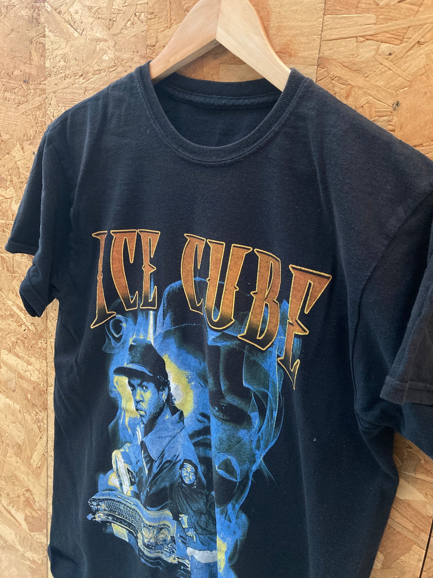 Vintage Ice Cube graphic hip hop souvenir t-shirt size medium