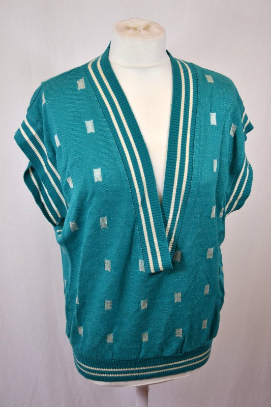 Vintage 80s ladies turquoise & white tank top jumper plunging v-neck size large