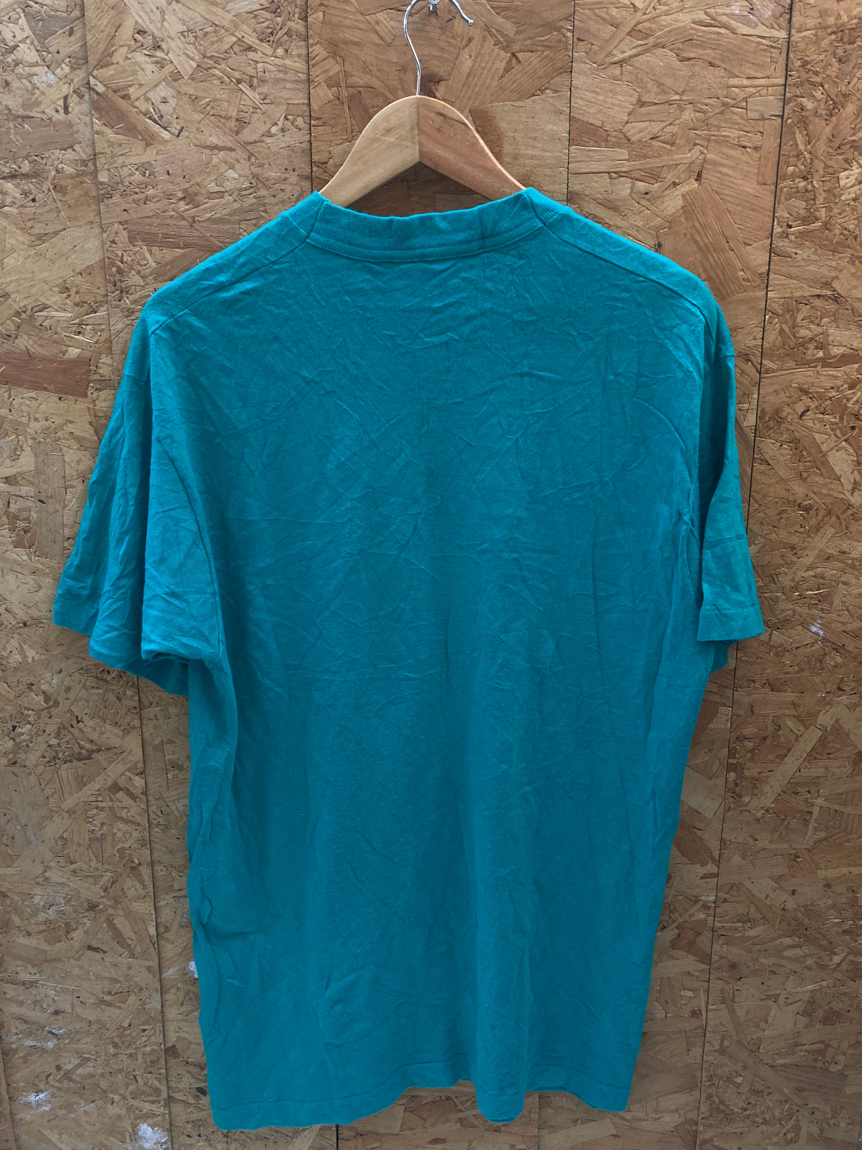 Vintage 90s Don't know Don't care embroidered single stitch t-shirt size large