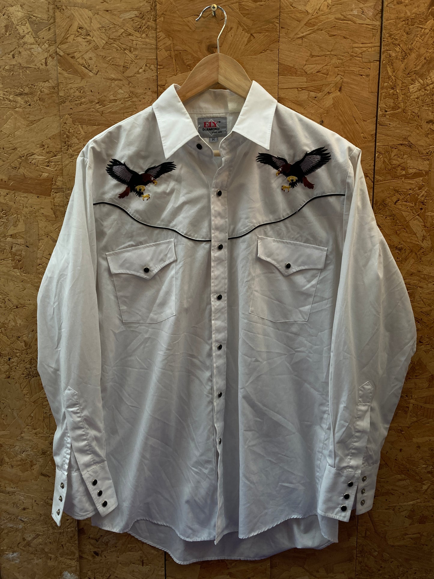 Vintage 90s white embroidered eagle western shirt size medium by Ely Diamond