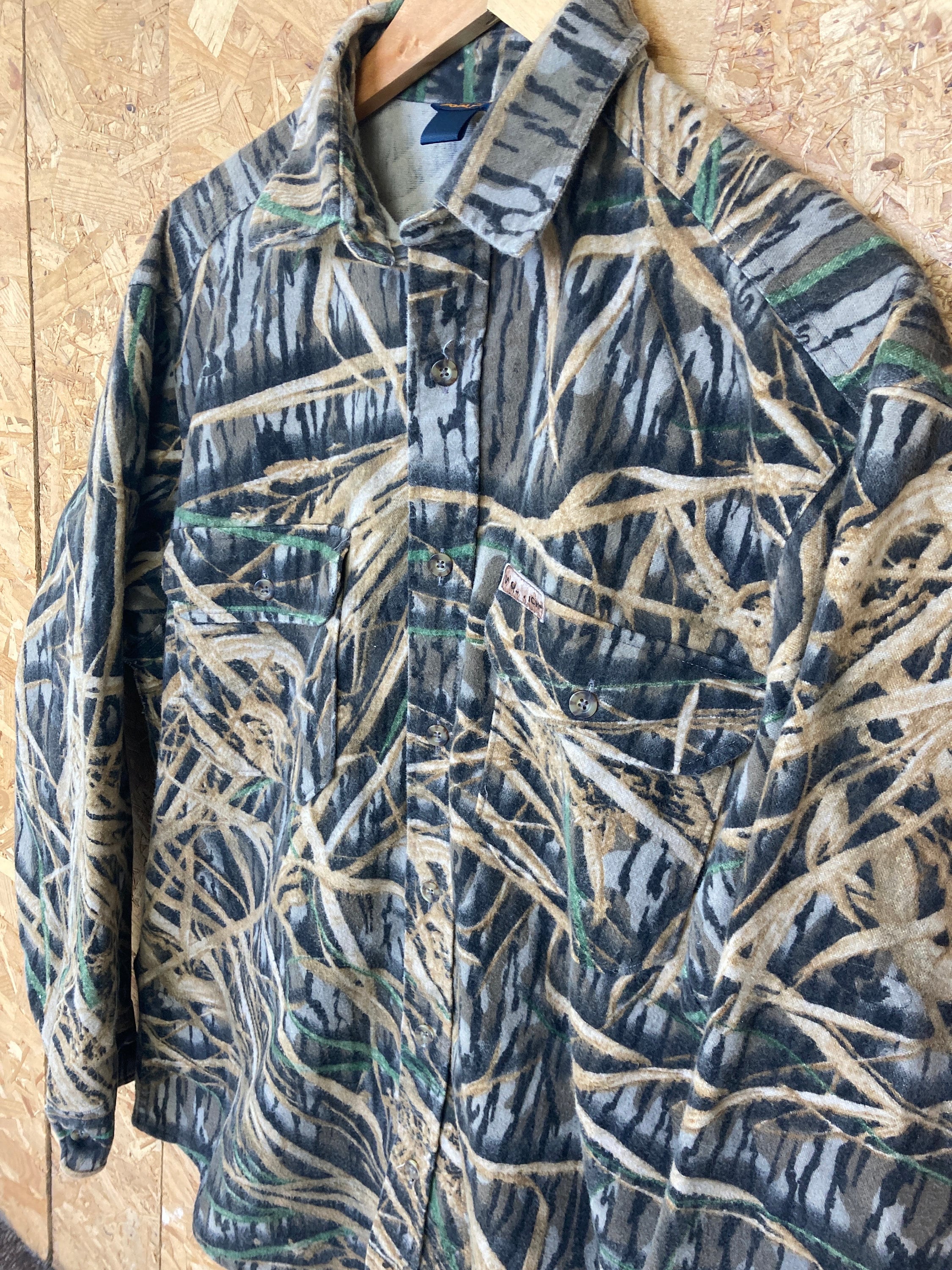 Vintage 90s Woolwich x Mossy Oak chunky fleece felt beige brown hunting shirt size XL