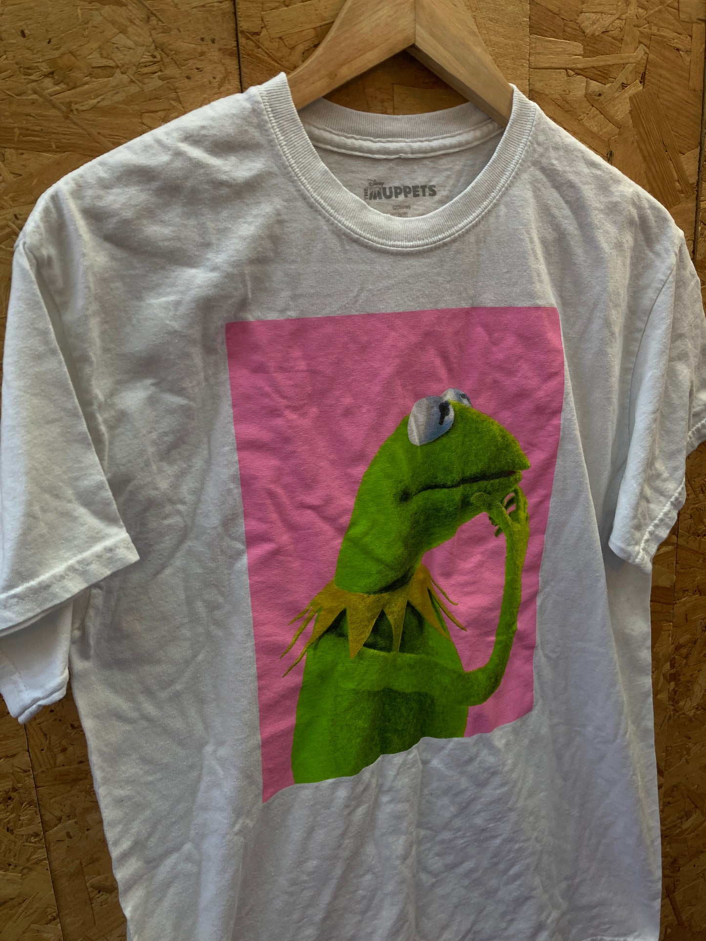 Vintage Kermit The Muppets pink white souvenir t-shirt size medium