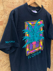 Vintage 90s Florida Seaworld Jana artwork graphic souvenir black t-shirt size XL