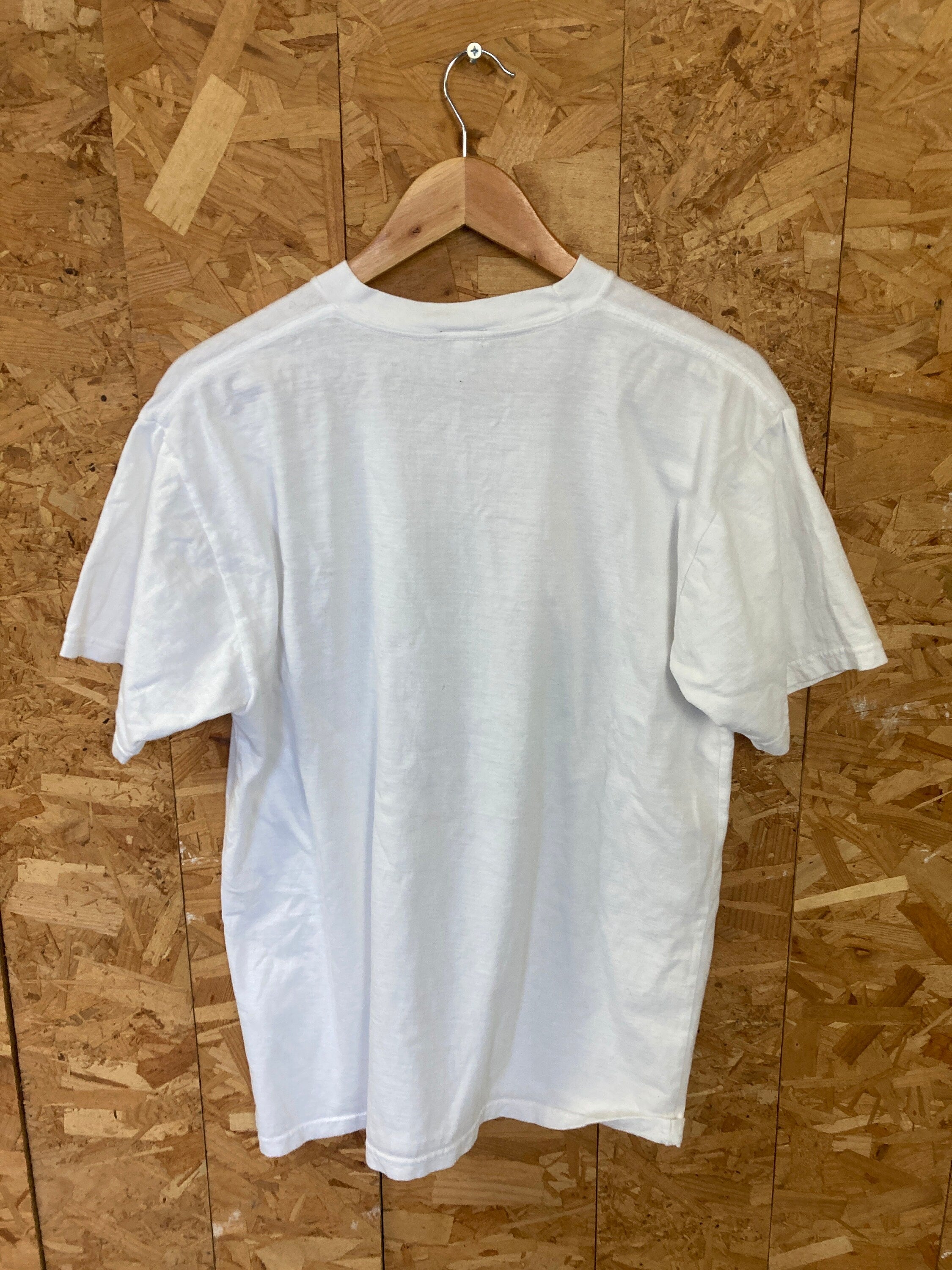 Vintage 90s Japanese Olympic Team souvenir white t shirt size large