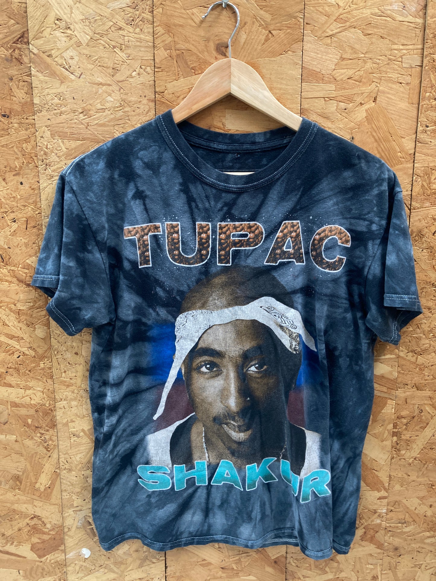 Vintage Y2K navy blue Tupac Shakur tie dye thrashed t-shirt size medium