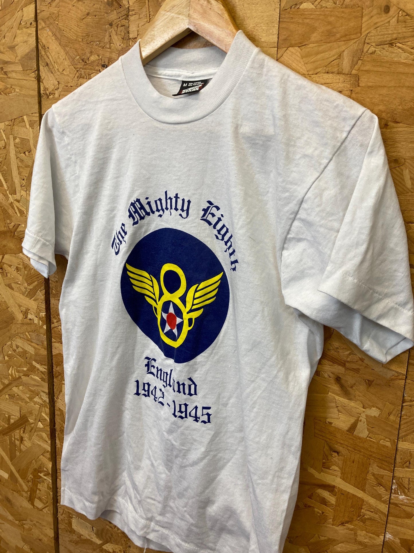 Vintage 80s The Mighty Eighth airforce England 1942-1945 USAF souvenir memorial single stitch white