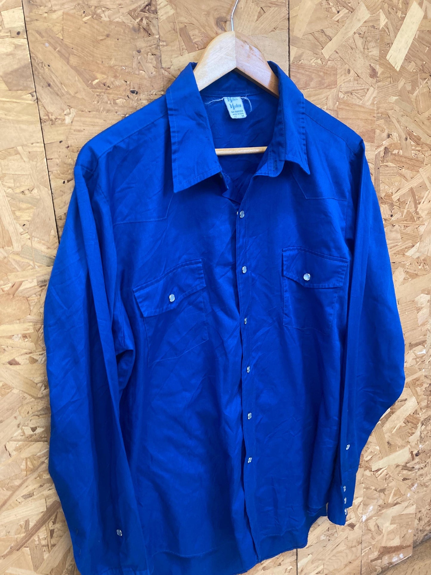 Vintage 70s blue cotton western cowboy rancher men’s shirt by Malco Modes of San Francisco size 17/3