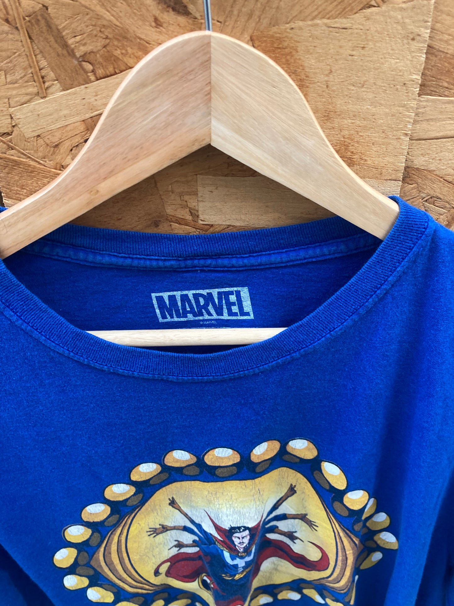 Vintage Y2K Marvel superhero blue souvenir t-shirt size XL