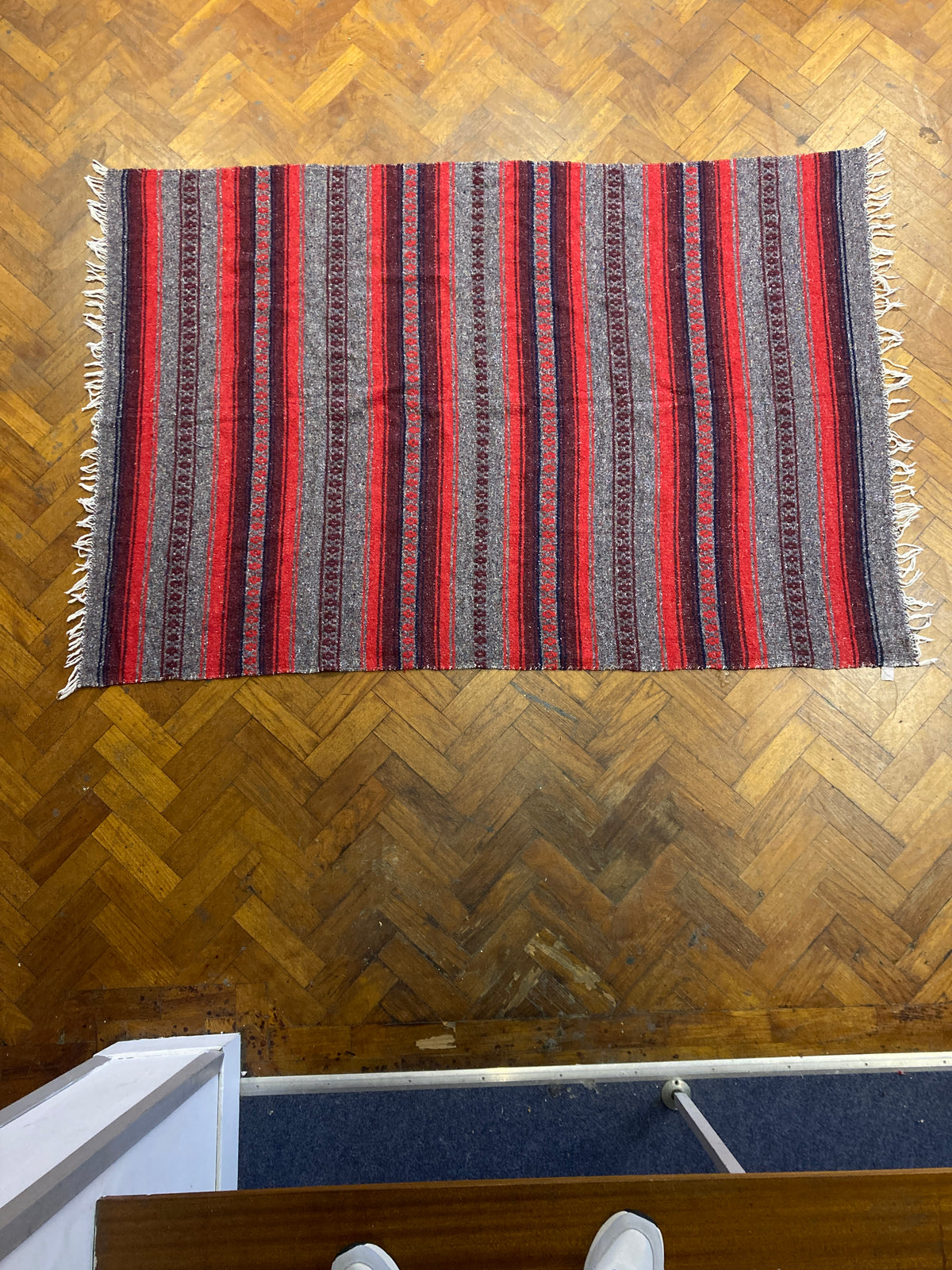 Artesanias Flores Mexican Blanket Throw Rug Red Gray Stripe 100% Acrylic