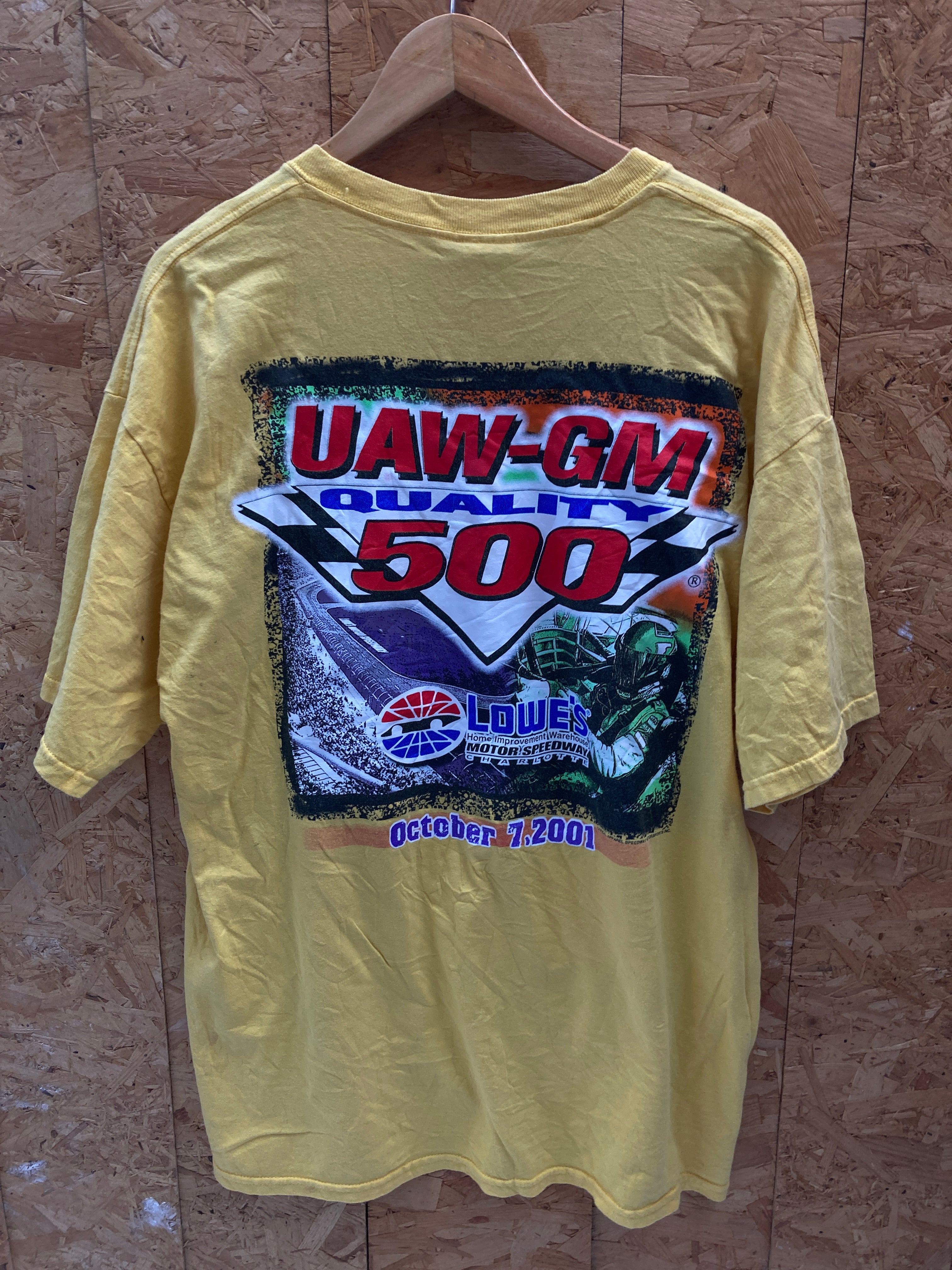 Vintage yellow NASCAR Lowes quality 500 race souvenir t-shirt size XL by Gildan