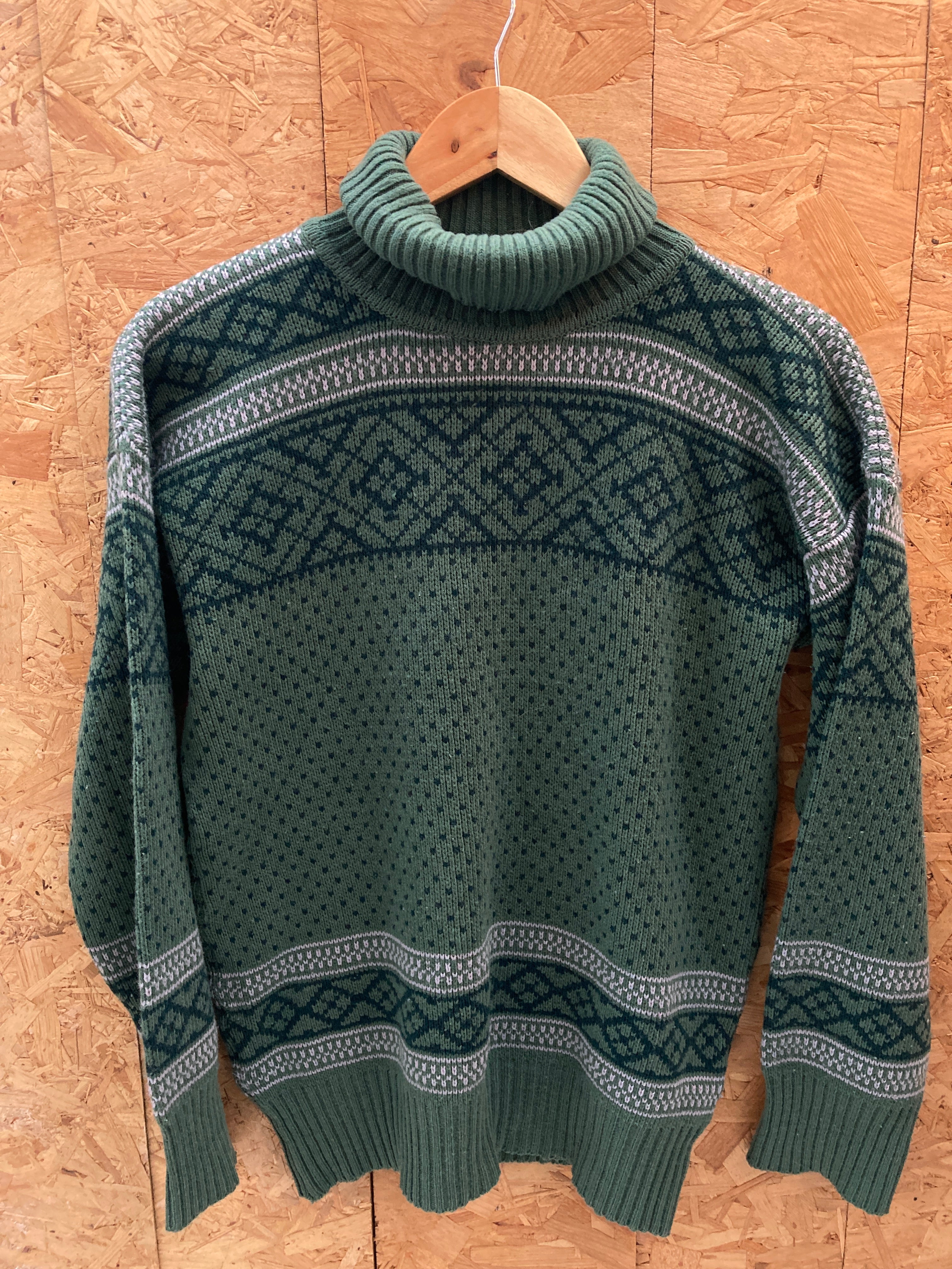 Vintage 90s Acrylic wool mix green nordic pattern roll neck jumper size 38 small