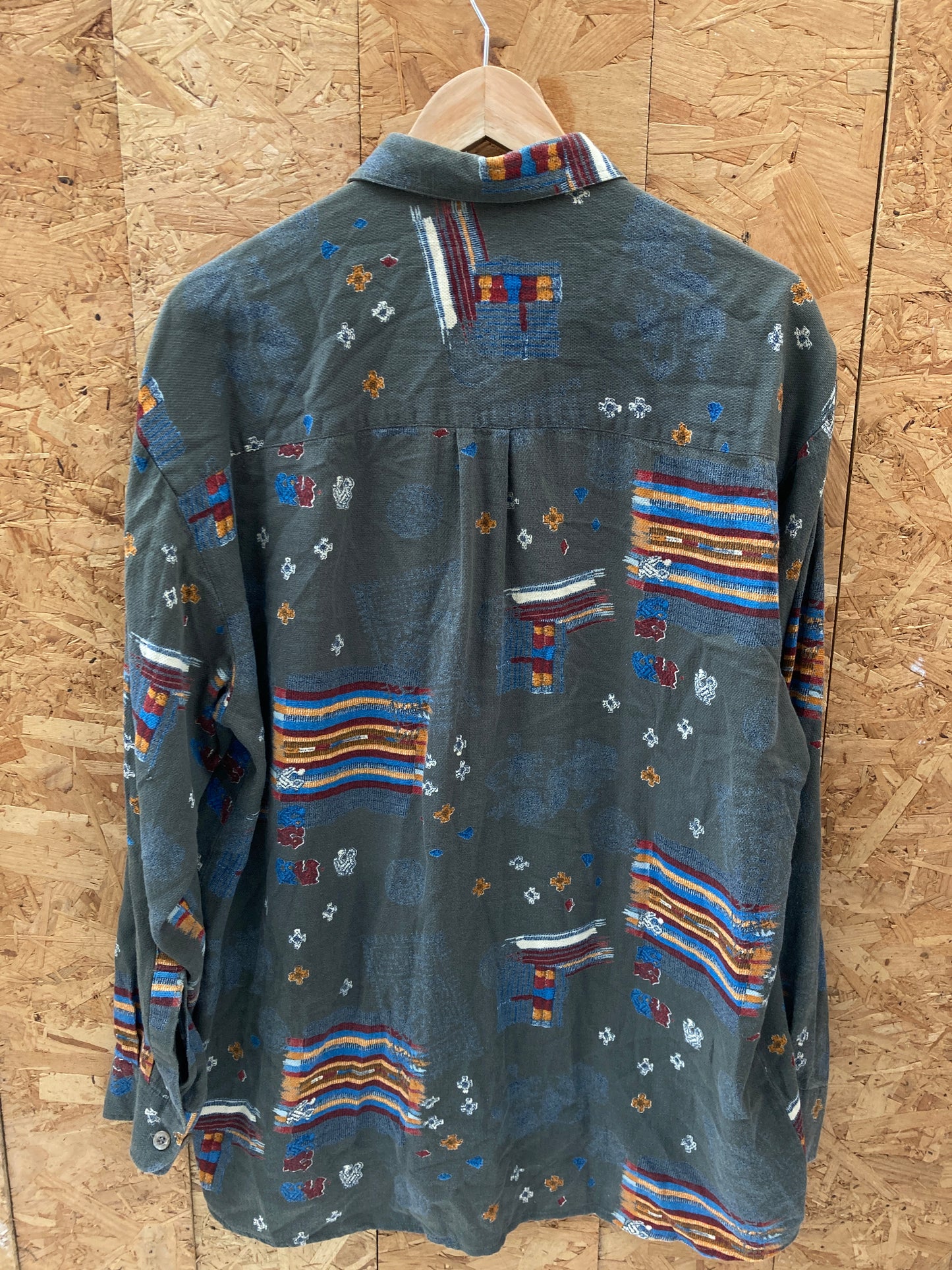 Vintage 90s olive green abstract Southwestern pattern long sleeve shirt size 42L