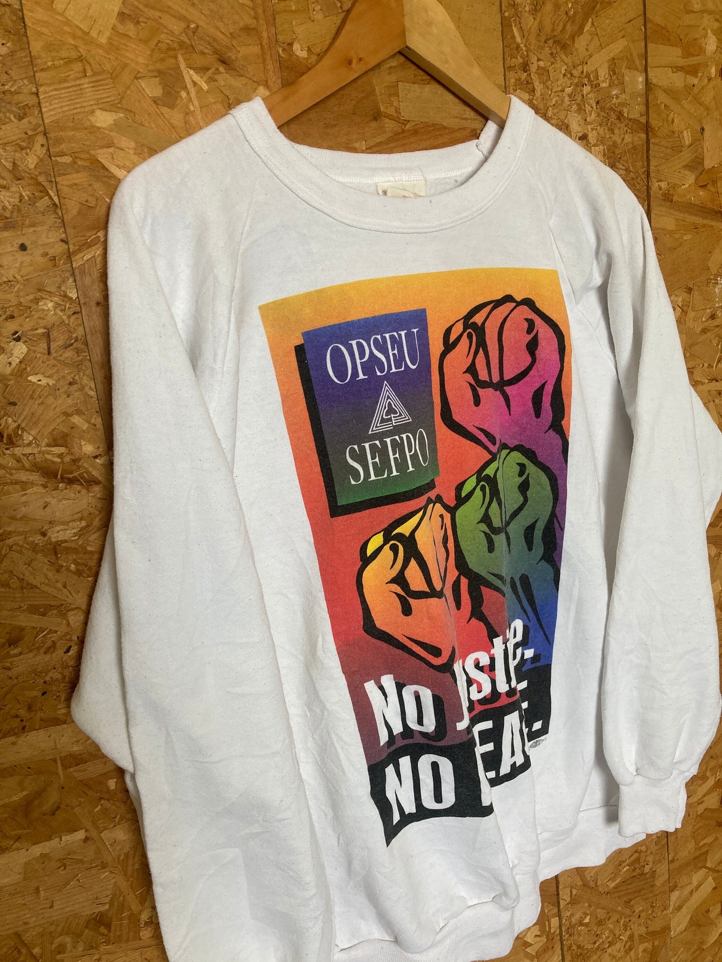 Vintage 96 Opseu ‘No justice No peace’ white crew neck sweater size extra large