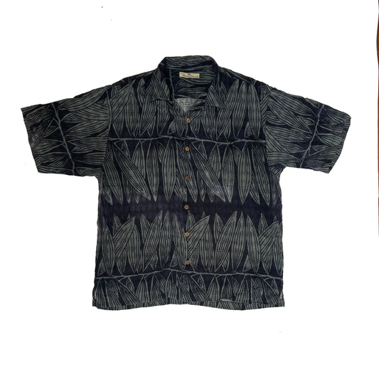 Vintage 90s 100% silk black grey leaf pattern Hawaiian shirt size large