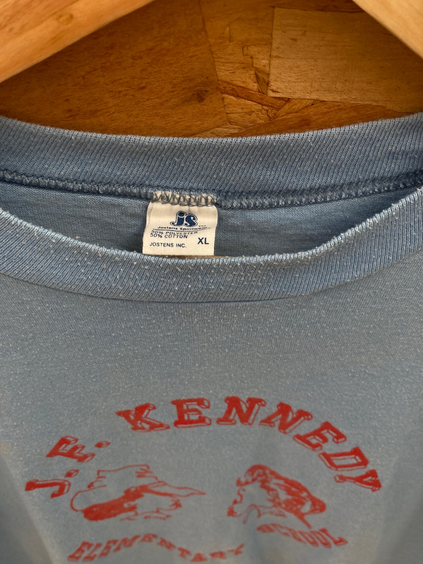 Vintage 90s JF Kennedy elementary school single stitch blue t-shirt size XL