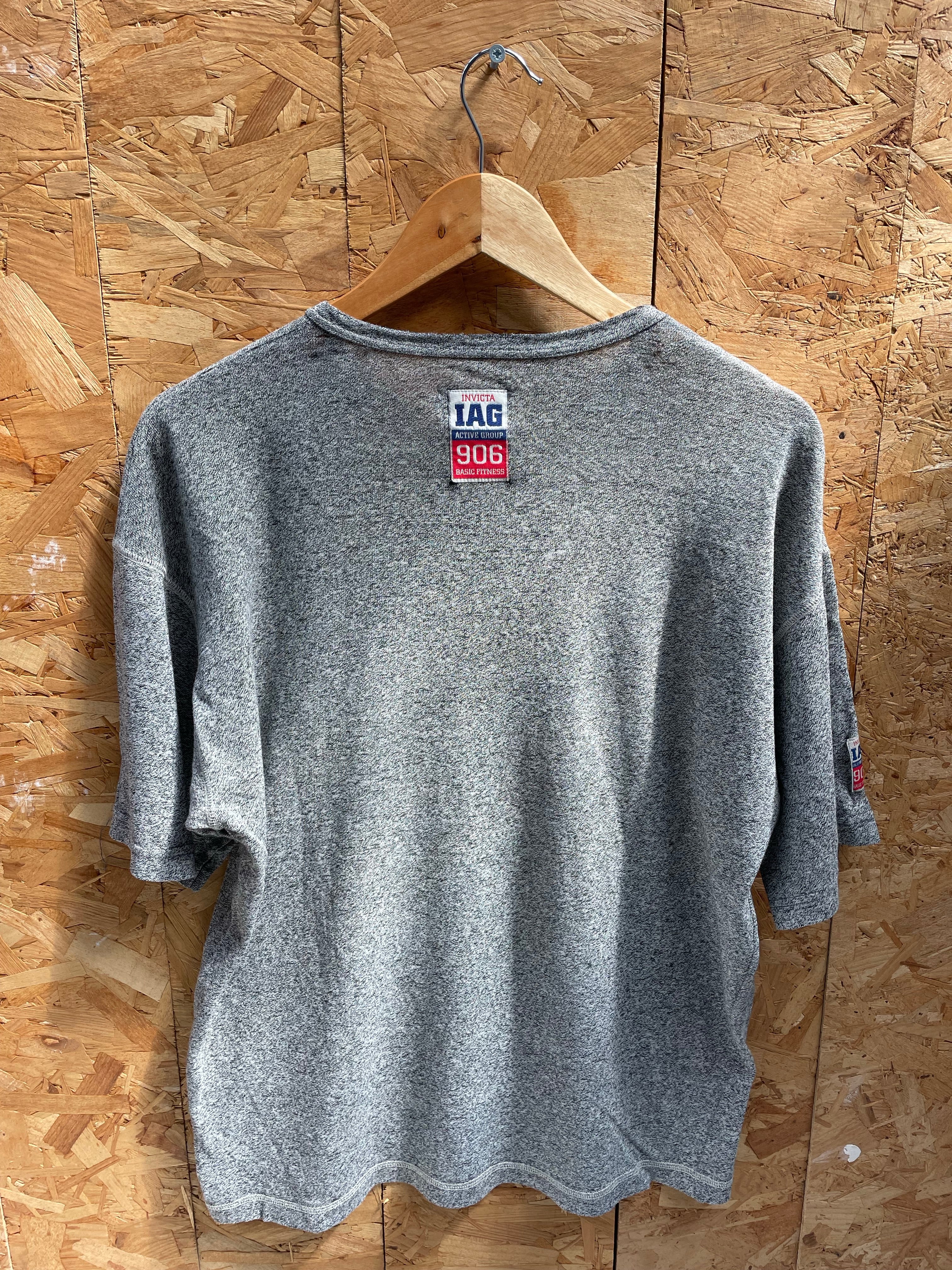 Vintage 80s Invicta Gray 906 Graphic T-Shirt Size Medium