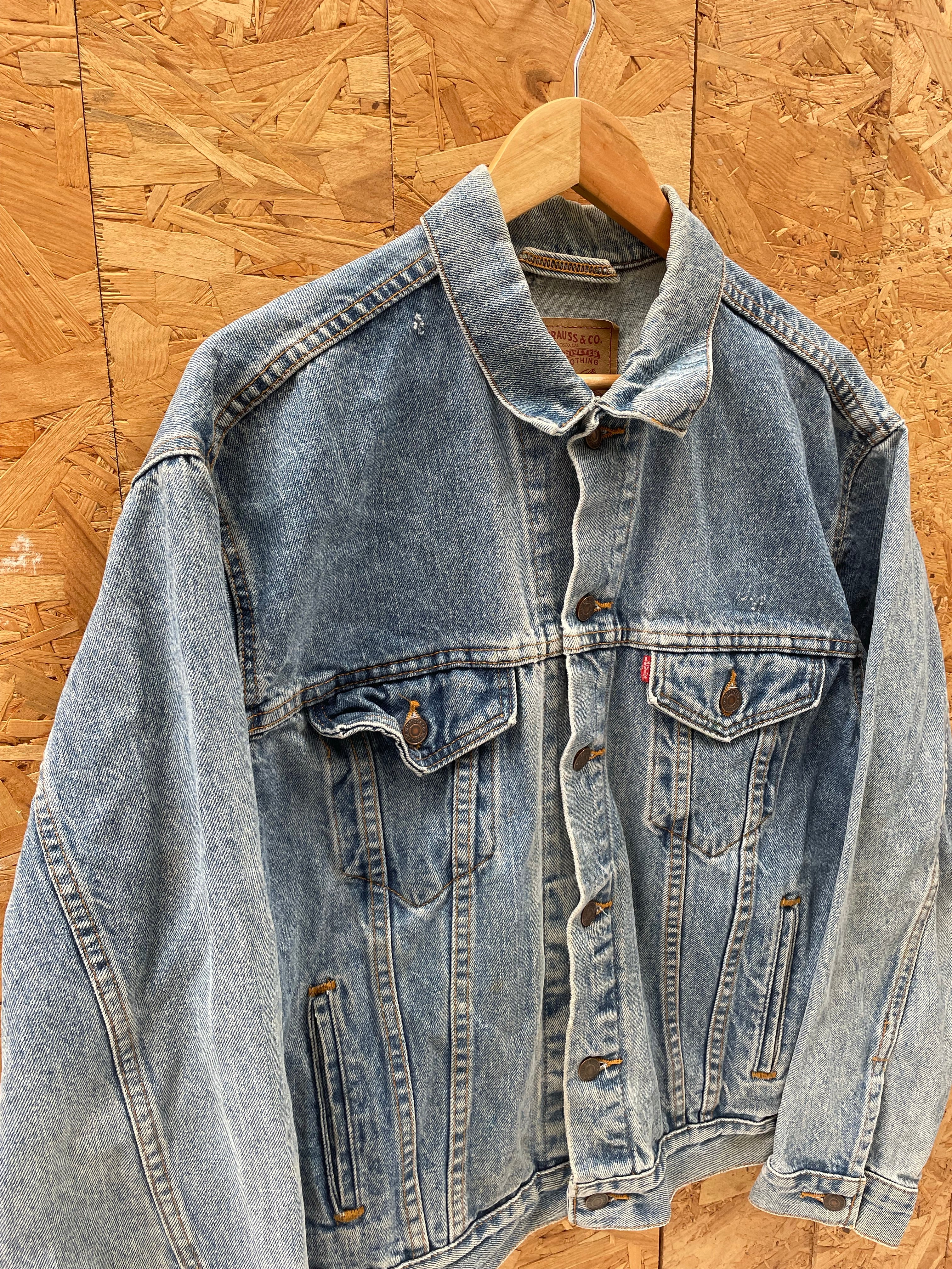 Vintage Levi's Denim Jacket - Men's Medium - Light Wash - Classic Style Pyrotechnic Crew
