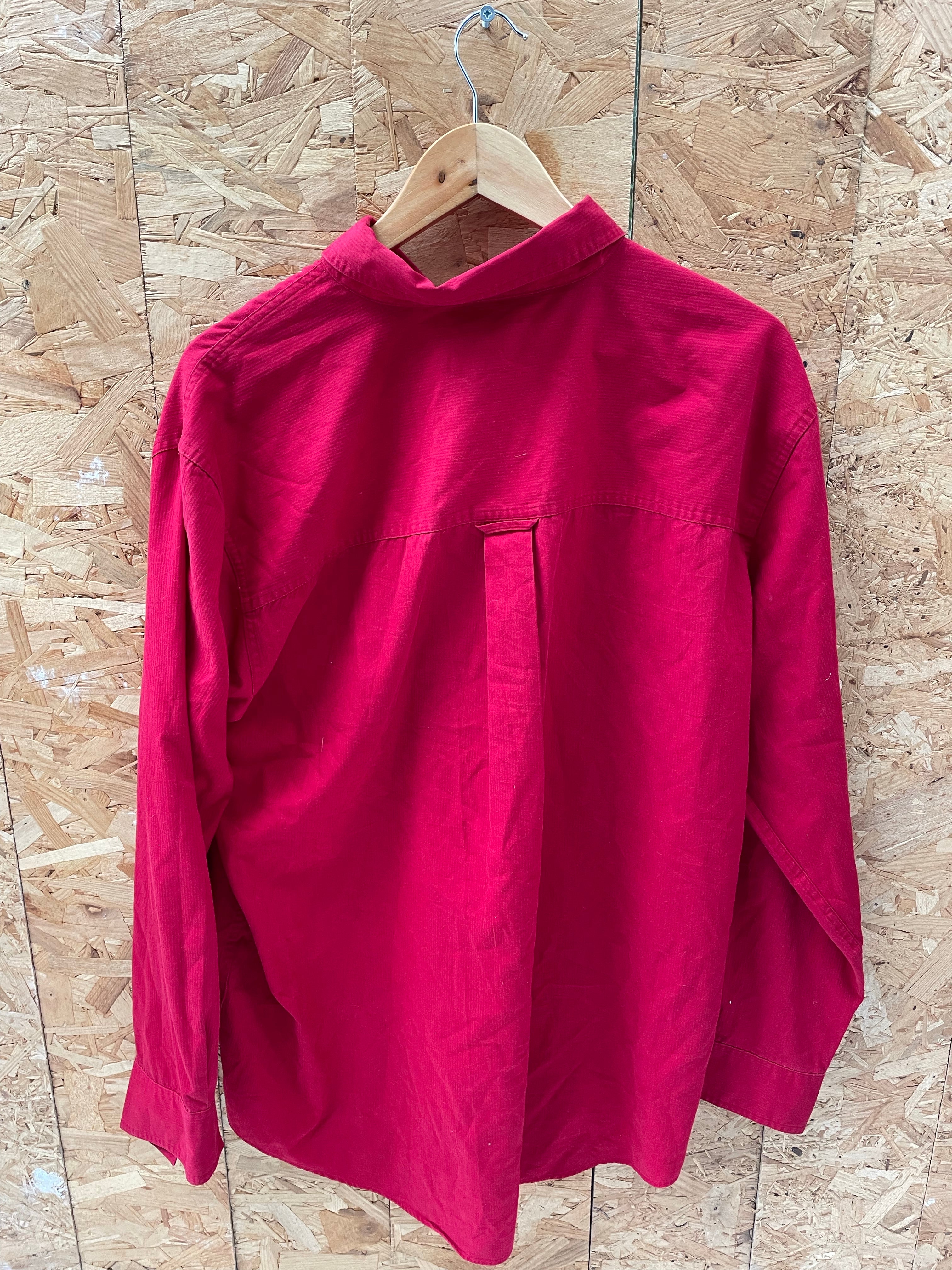Vintage Chaps Men's L Red Preppy Long Sleeve Button Down Shirt